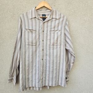 Kuhl Shirt Men’s Medium Blue Gray Stripes Outdoor Hiking Lightweight Cotton